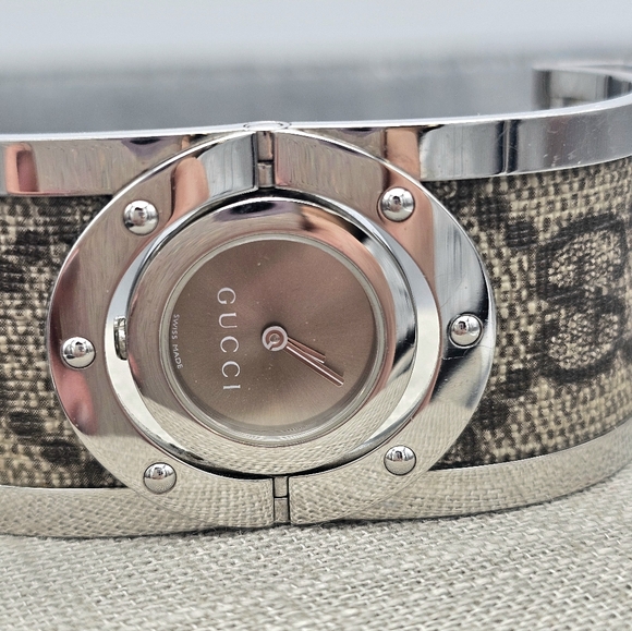 Authentic Gucci Twirl Monogram Watch - Picture 2 of 7